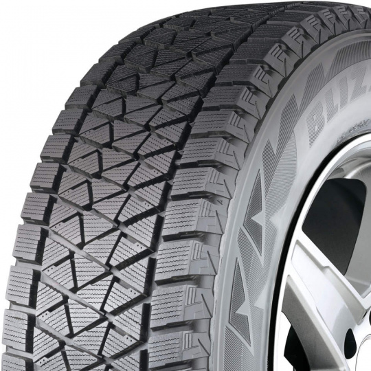 Bridgestone Blizzak DM-V2 245/70 R 17 110S