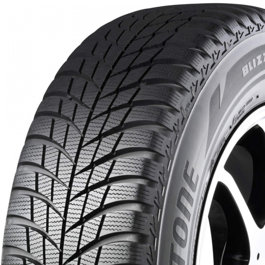 Bridgestone Blizzak LM001 215/65 R 17 99H